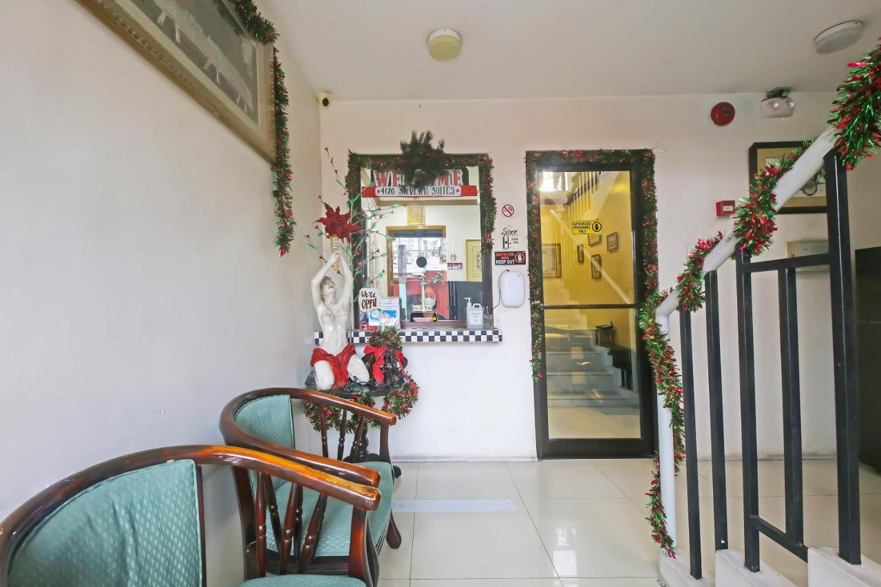 Oyo 896 Silverio Suites มะนิลา ภายนอก รูปภาพ